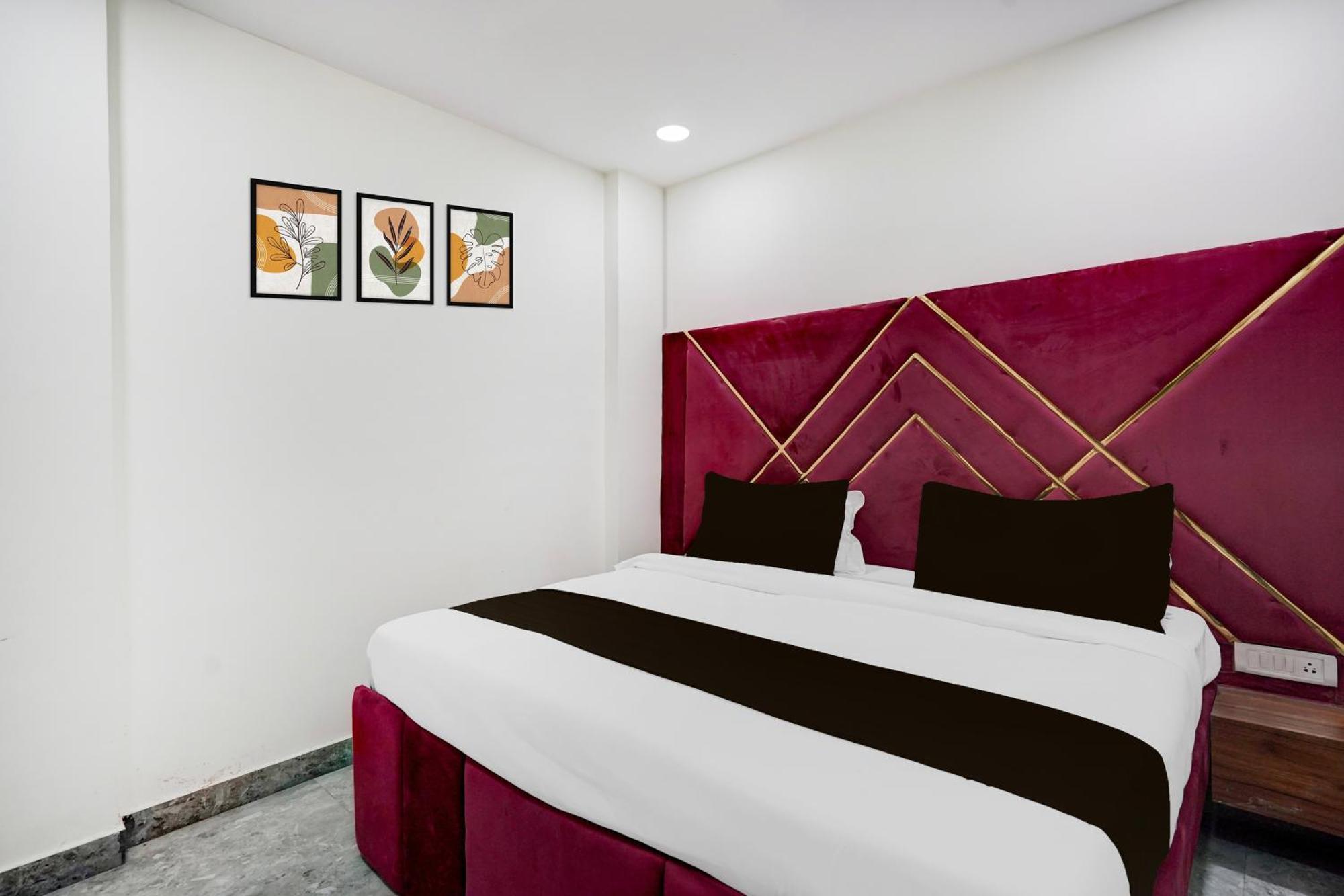 Hotel O Indirapuram Grand Ghaziabad Esterno foto